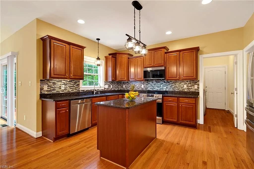10912 Isadora DR, CHESTERFIELD VA 23838 thumb 8