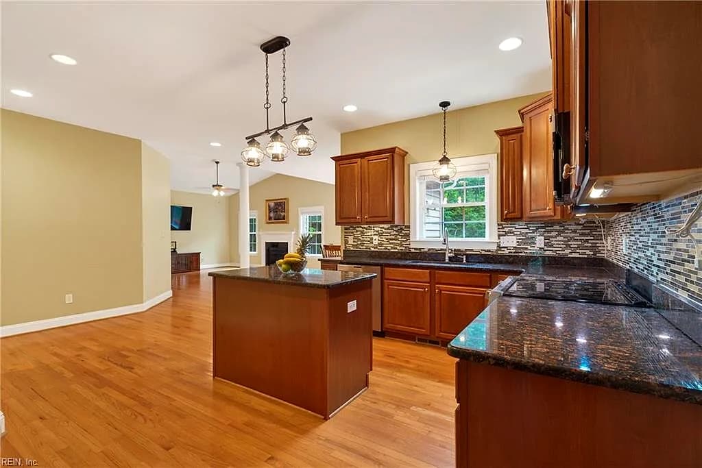 10912 Isadora DR, CHESTERFIELD VA 23838 thumb 10