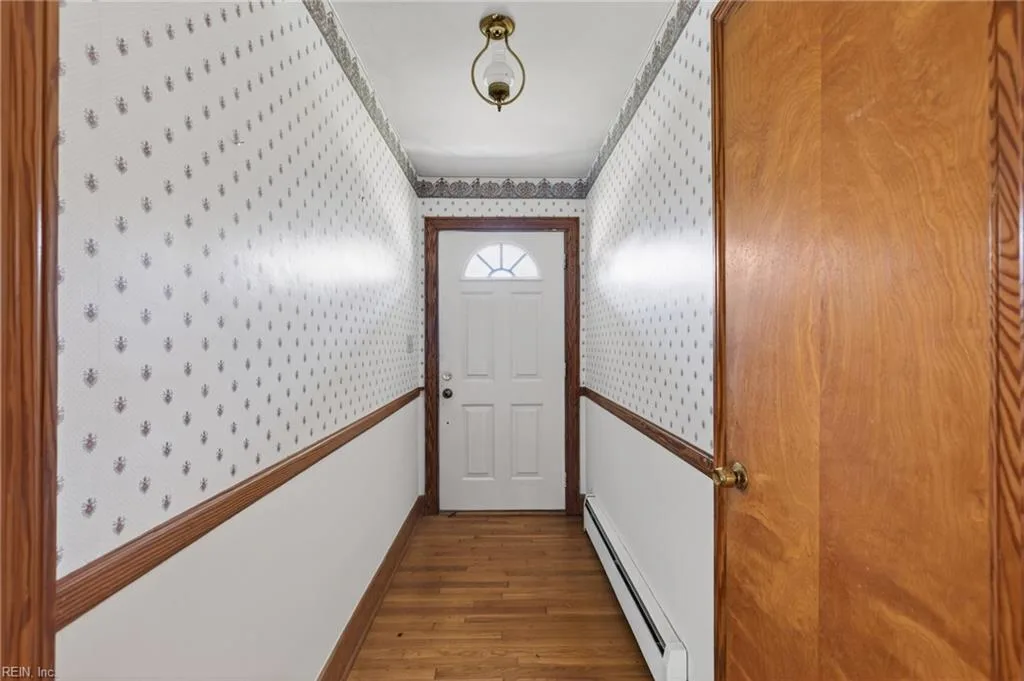 1875 Ames CIR W, CHESAPEAKE VA 23321 thumb 6