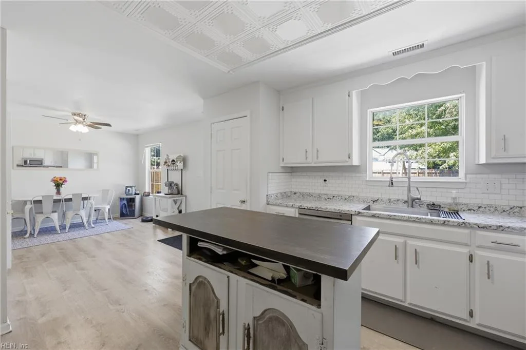 213 Jakes LN, NEWPORTNEWS VA 23608 thumb 10