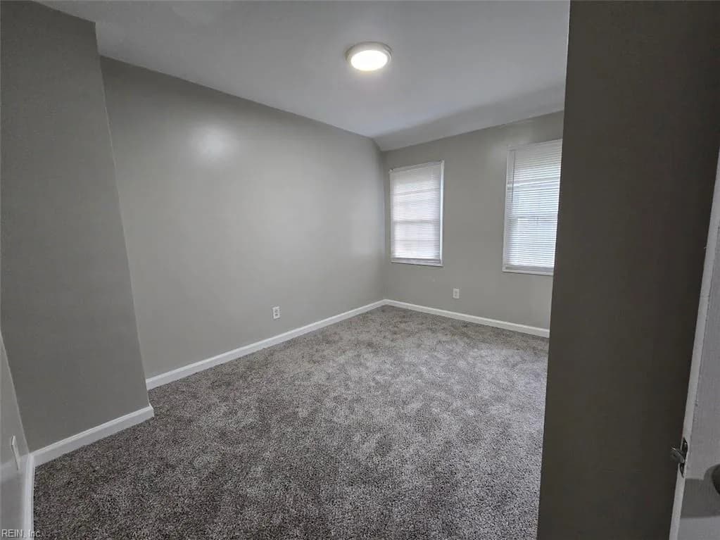 23 Farragut ST, PORTSMOUTH VA 23702 thumb 9