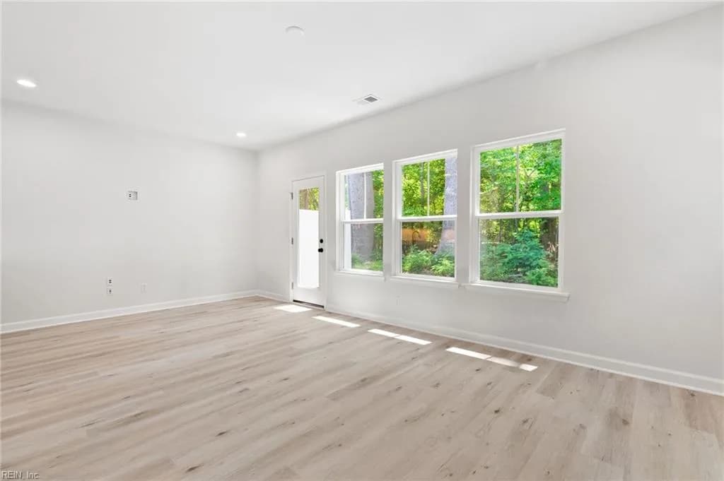 1004 Serene RD #100, SUFFOLK VA 23435 thumb 9
