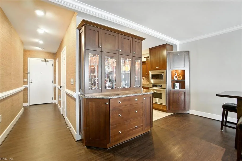 40 Rader ST #504, NORFOLK VA 23510 thumb 11
