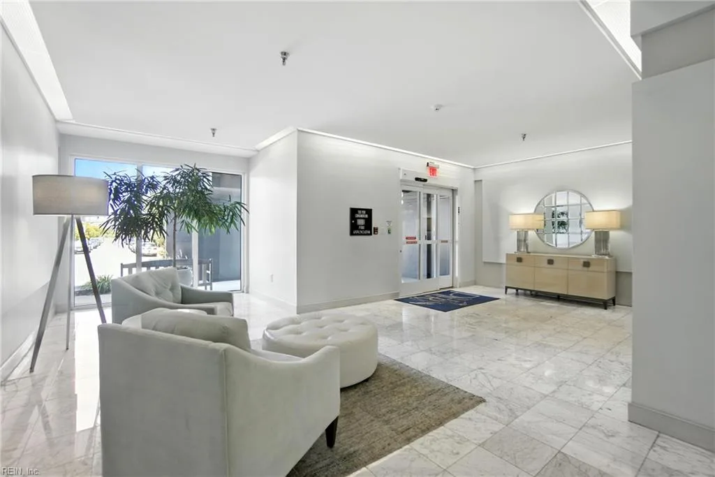 40 Rader ST #504, NORFOLK VA 23510 thumb 6