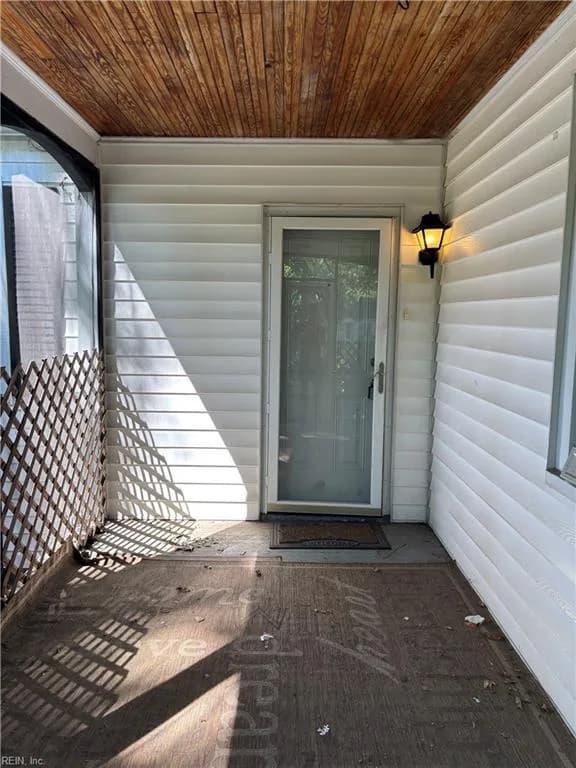 6101 Roanoke AVE, NEWPORTNEWS VA 23605 thumb 11