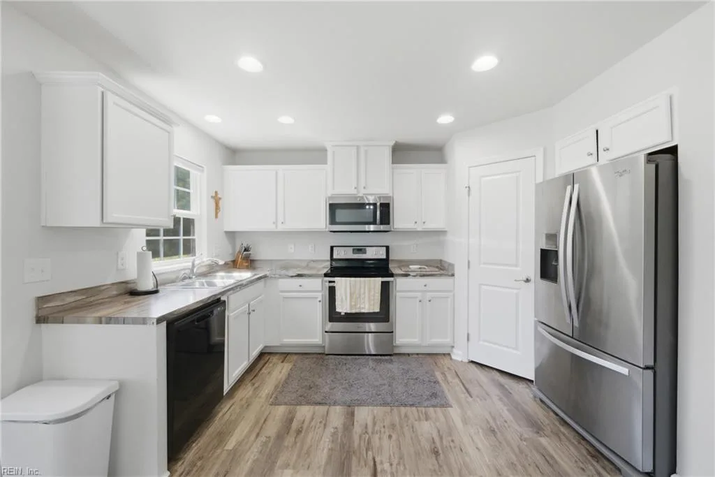 5893 Pilmour DR, PROVIDENCEFORGE VA 23140 thumb 9