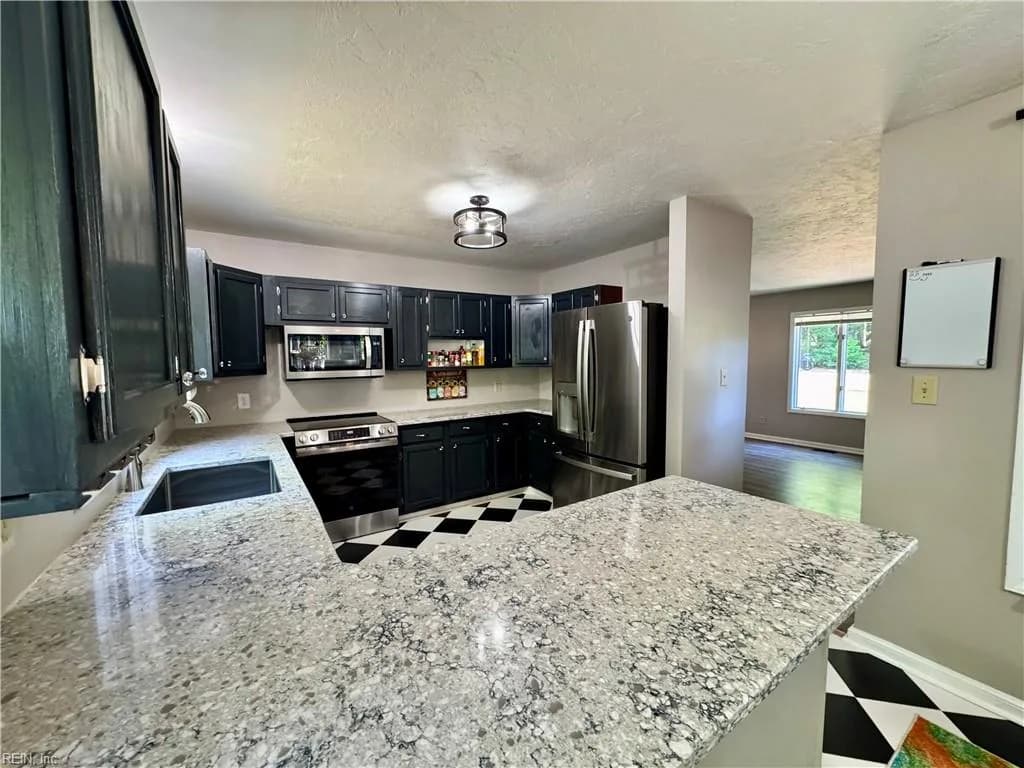 6 Foxcroft RD, WILLIAMSBURG VA 23188 thumb 8