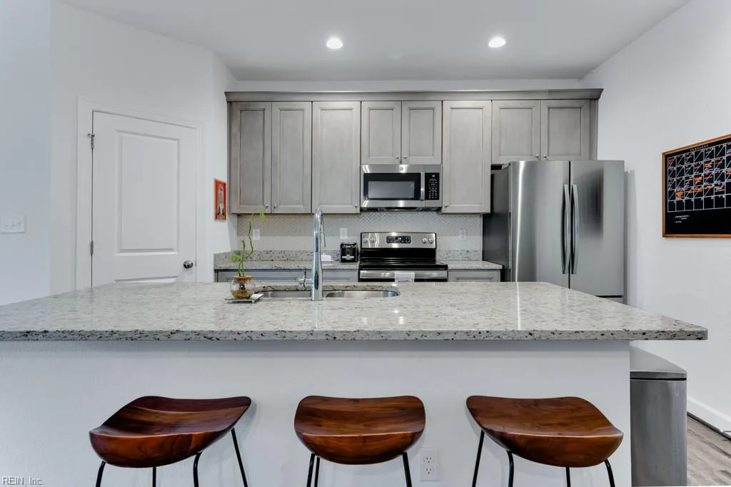 1233 Parkley DR, CHESAPEAKE VA 23320 thumb 11