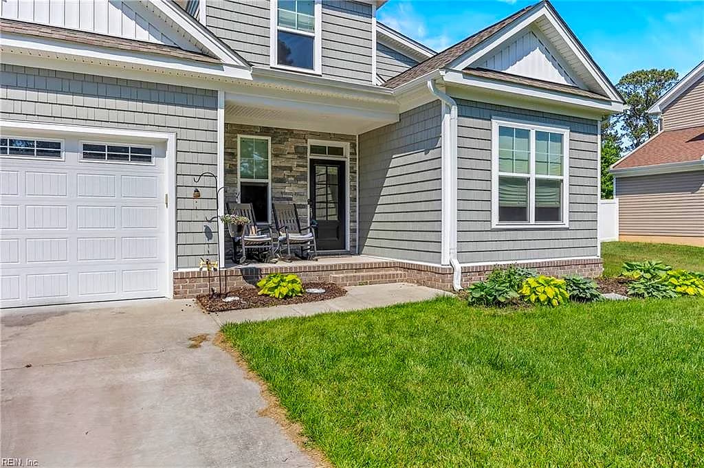 712 Jubilee CT, CHESAPEAKE VA 23322 - Main photo