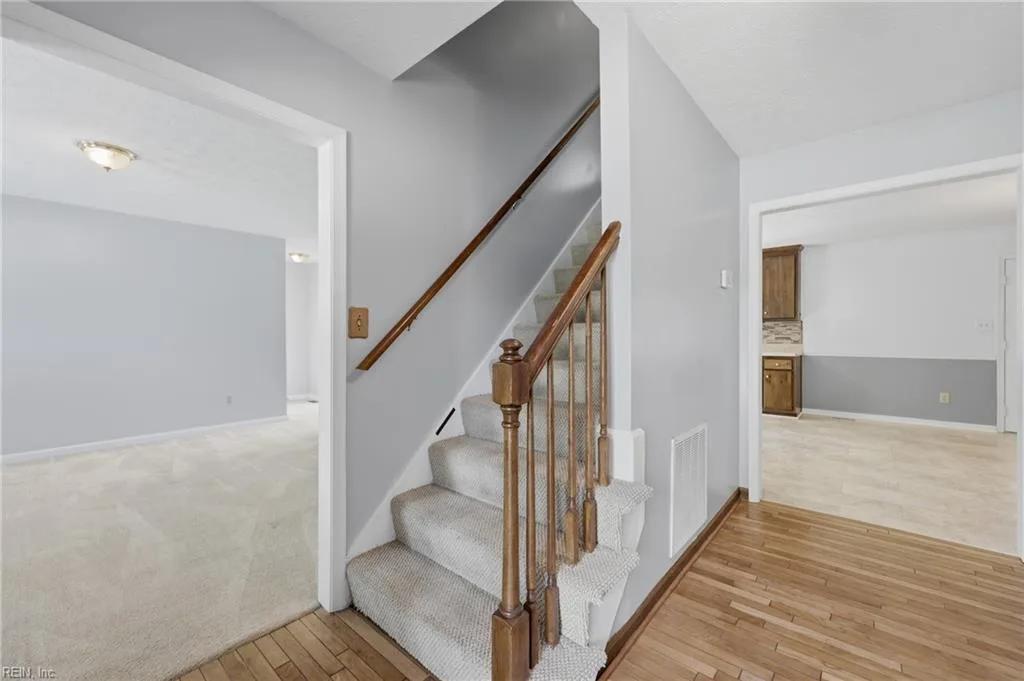 4 Faye DR, SMITHFIELD VA 23430 thumb 6