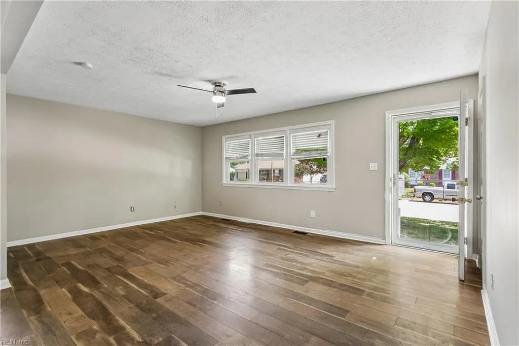 513 Marlin DR, NEWPORTNEWS VA 23602 thumb 8
