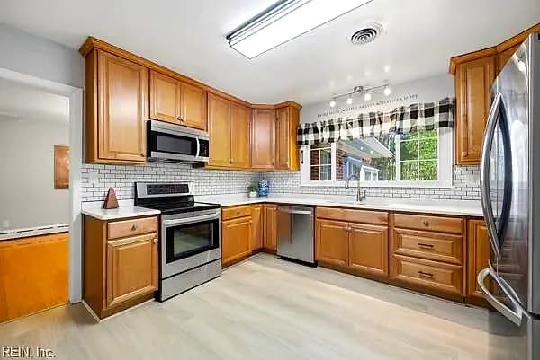 1331 Augusta AVE, PORTSMOUTH VA 23707 thumb 6