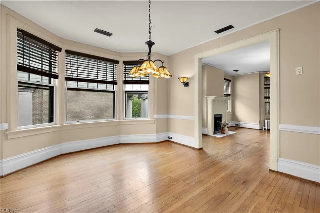 812 Stockley GDNS #12, NORFOLK VA 23507 thumb 8