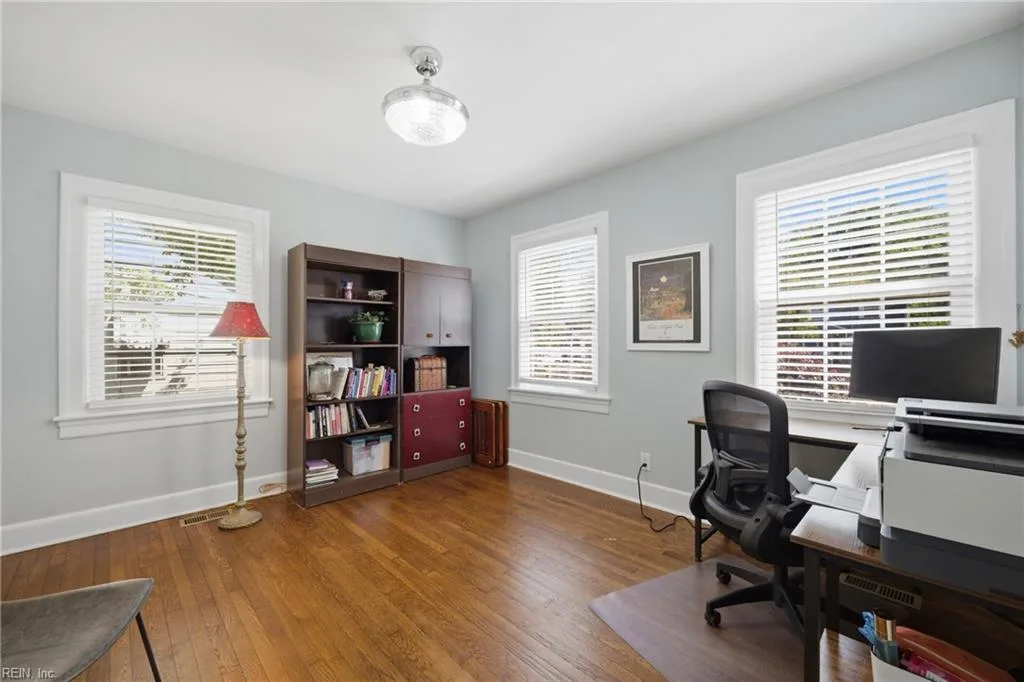 112 Dumont AVE, NORFOLK VA 23505 thumb 11