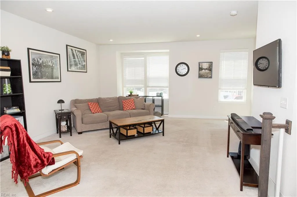 1013 Stern WAY, CHESAPEAKE VA 23323 thumb 6