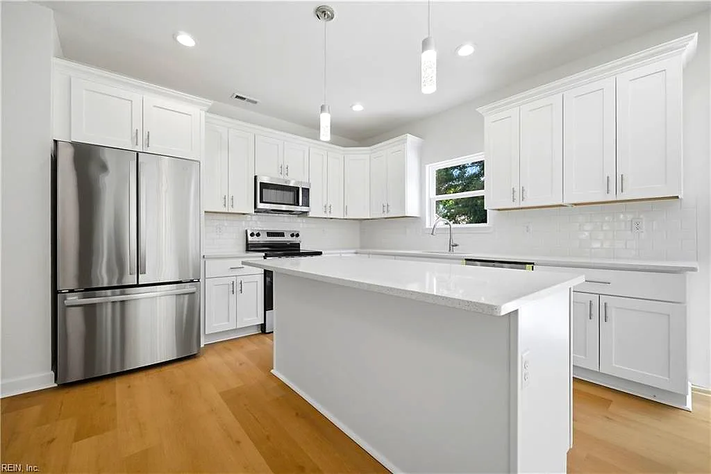 3010 Smithfield Rd NONE, PORTSMOUTH VA 23702 - Main photo