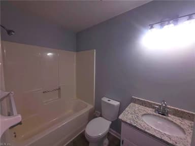 812 S Lake CIR, CHESAPEAKE VA 23322 thumb 12