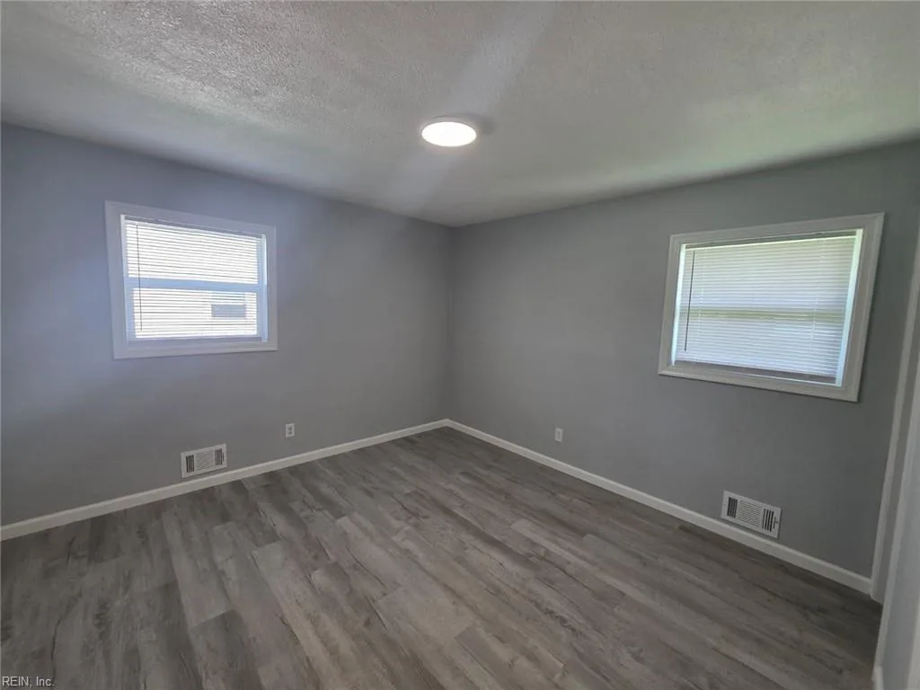 4737 Holladay RD, VIRGINIABEACH VA 23455 thumb 12