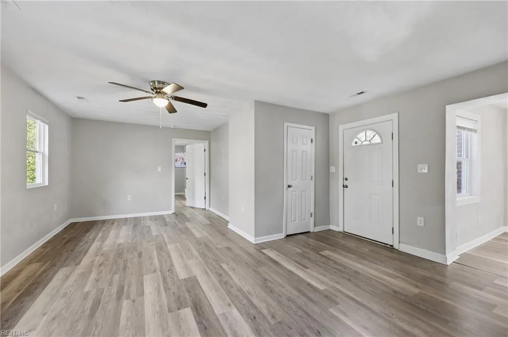 1324 Hawthorne DR, CHESAPEAKE VA 23325 thumb 8
