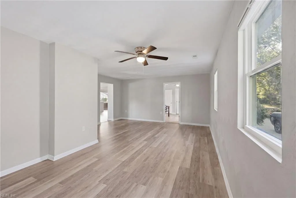 1324 Hawthorne DR, CHESAPEAKE VA 23325 thumb 10