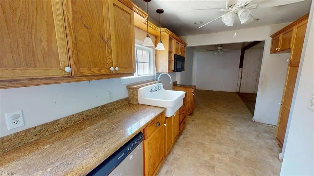 5217 Askew RD, CHESAPEAKE VA 23321 thumb 9