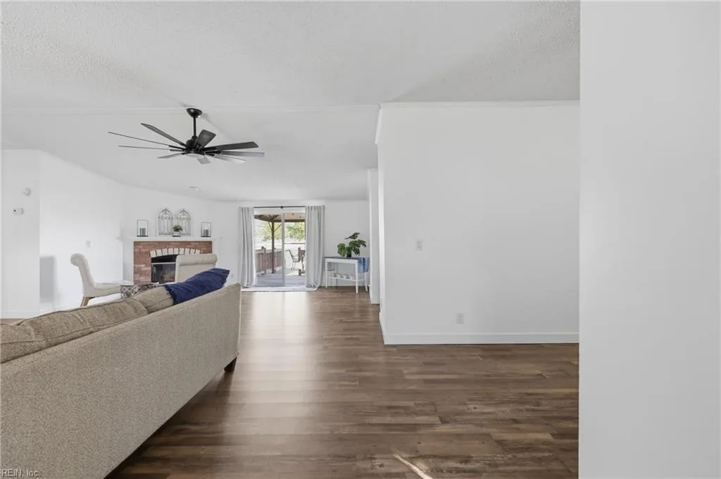 204 Katies TRL, ELIZABETHCITY NC 27909 thumb 9