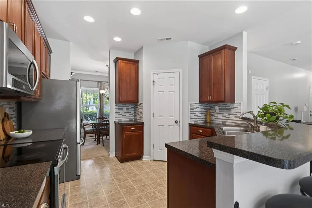 1251 Veranda WAY, CHESAPEAKE VA 23320 thumb 11