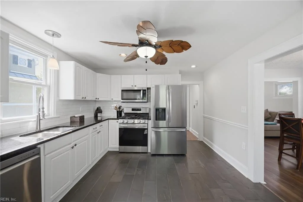 1464 Ashland CIR, NORFOLK VA 23509 thumb 12