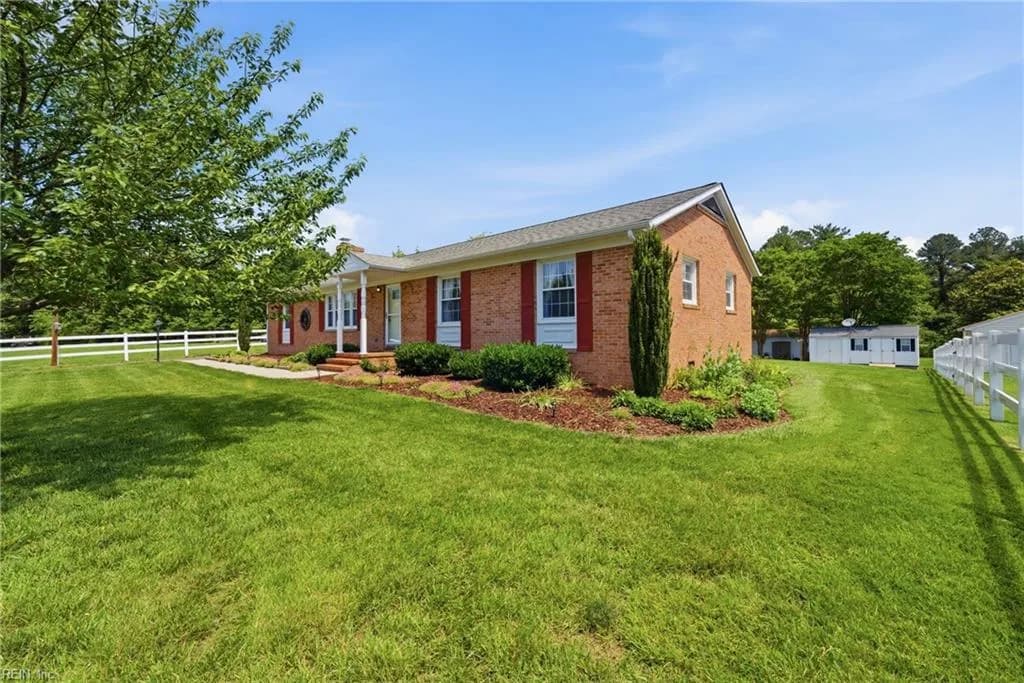 66 Level BLVD, WARSAW VA 22572 - Photo 5