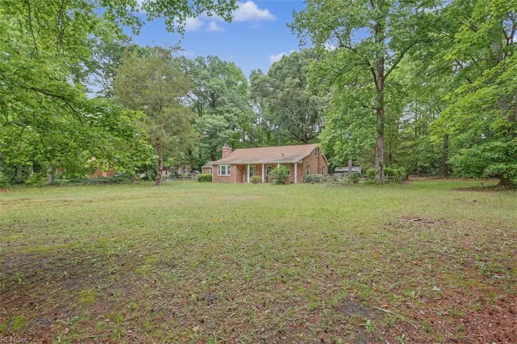 3597 Hickory Fork RD, GLOUCESTER VA 23061 - Photo 3