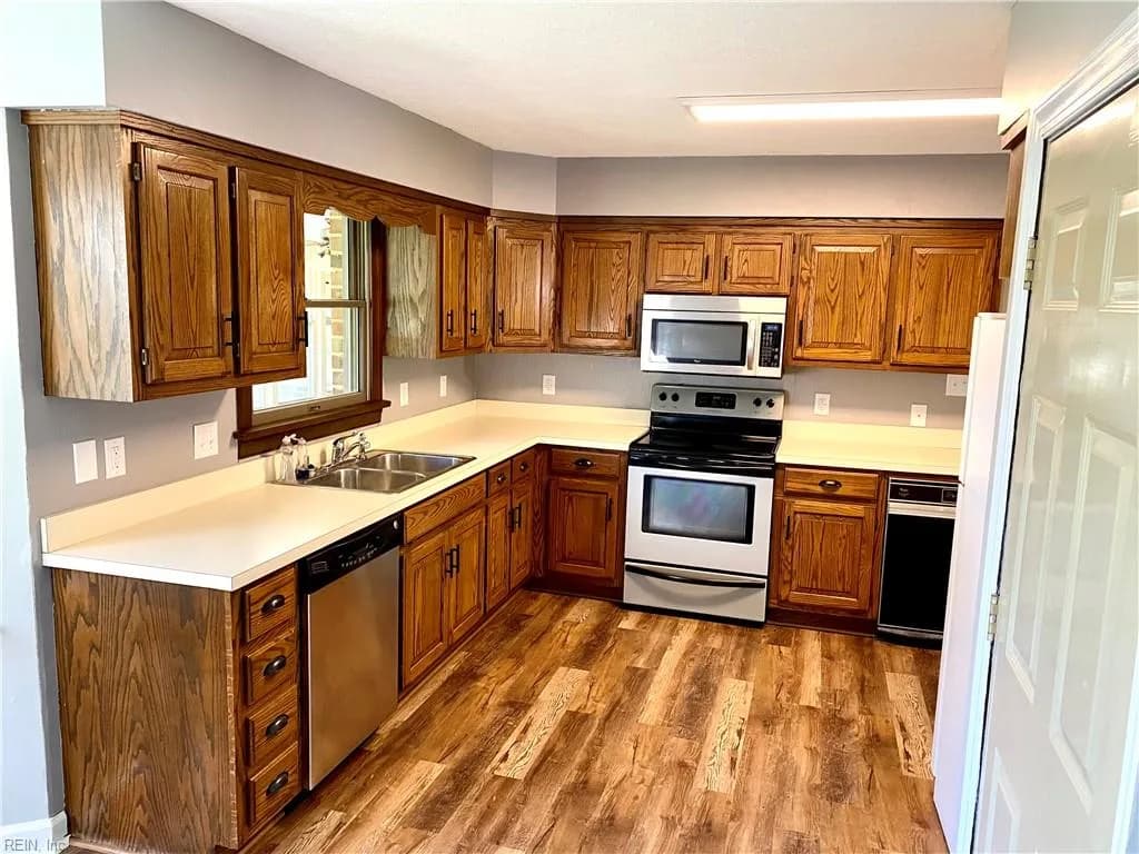 172B Hunts Neck RD, POQUOSON VA 23662 thumb 7