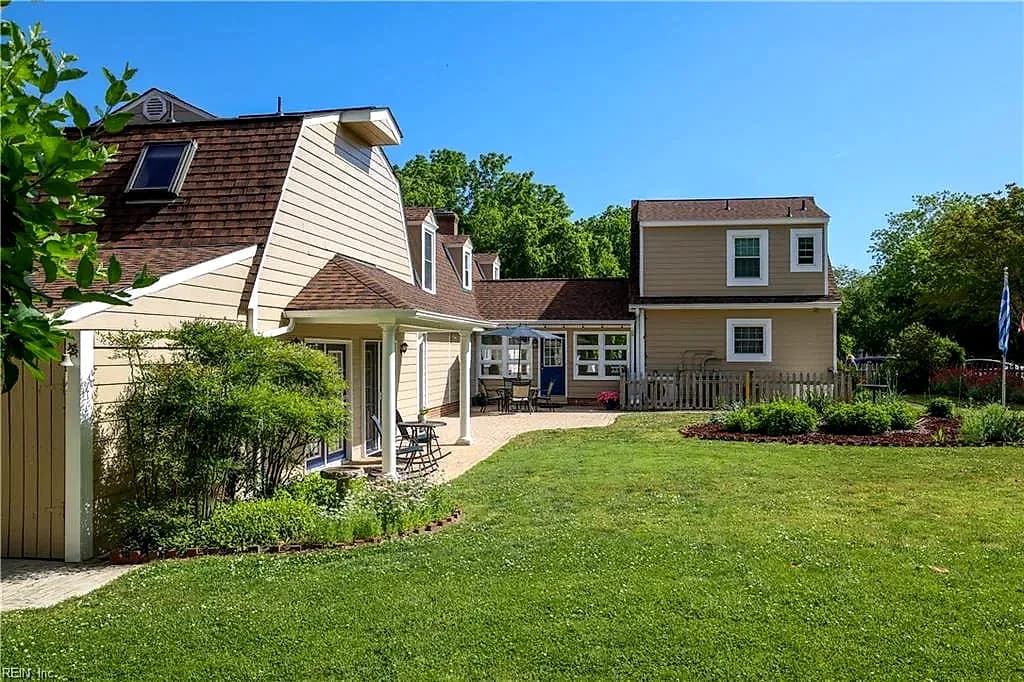 220 Church ST, YORKTOWN VA 23690 thumb 11