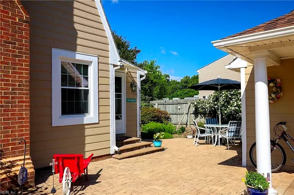 220 Church ST, YORKTOWN VA 23690 thumb 6