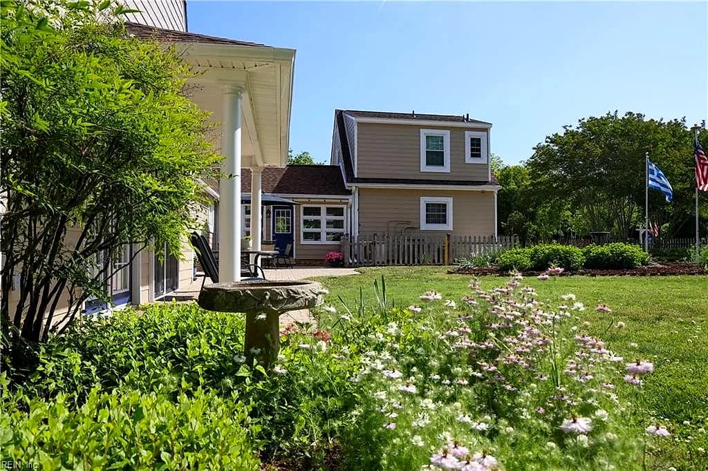 220 Church ST, YORKTOWN VA 23690 thumb 10