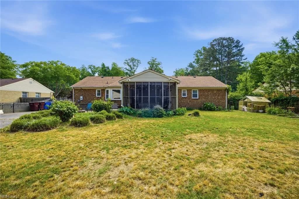 2744 Horseshoe DR, CHESAPEAKE VA 23322 - Main photo