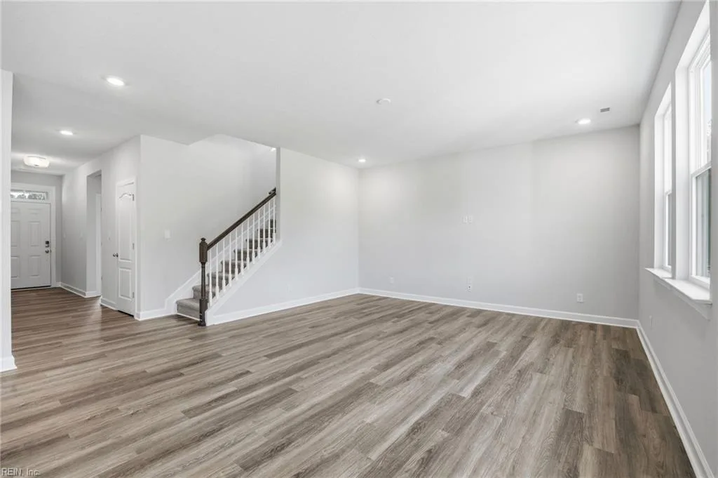 325 Tarn CT, SUFFOLK VA 23434 thumb 6