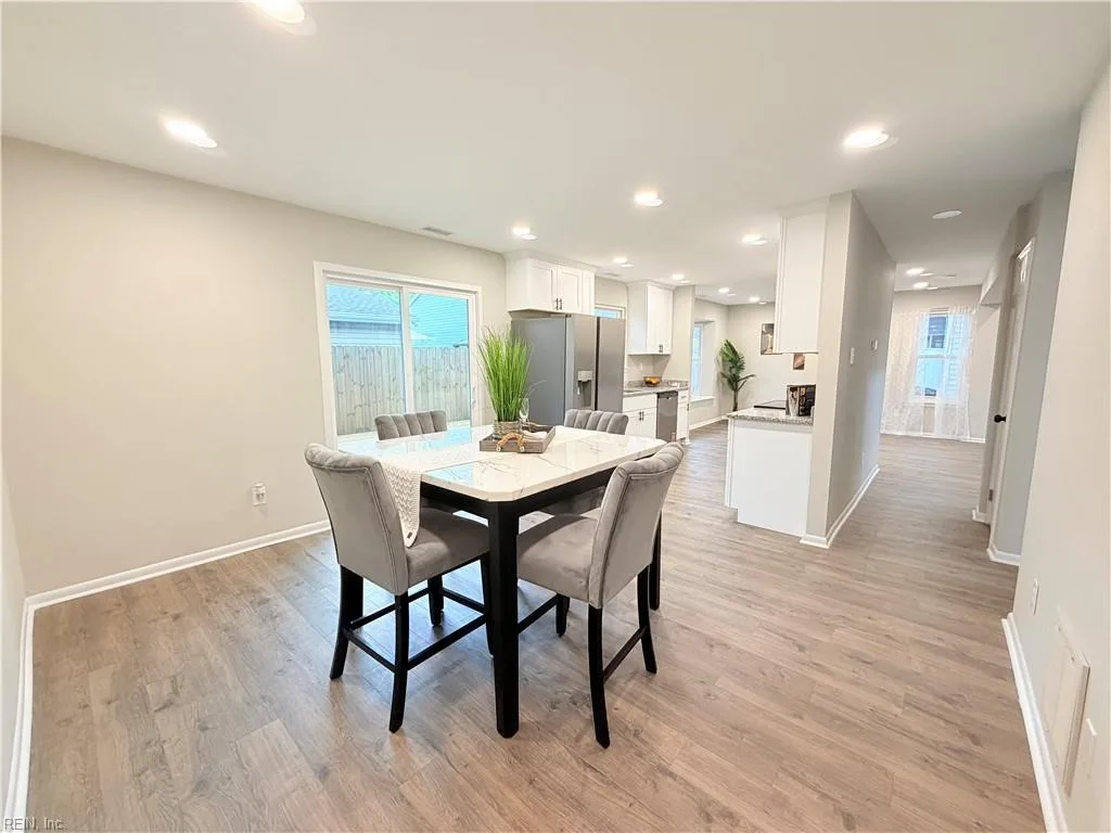 3864 Danville CT, VIRGINIABEACH VA 23453 thumb 7