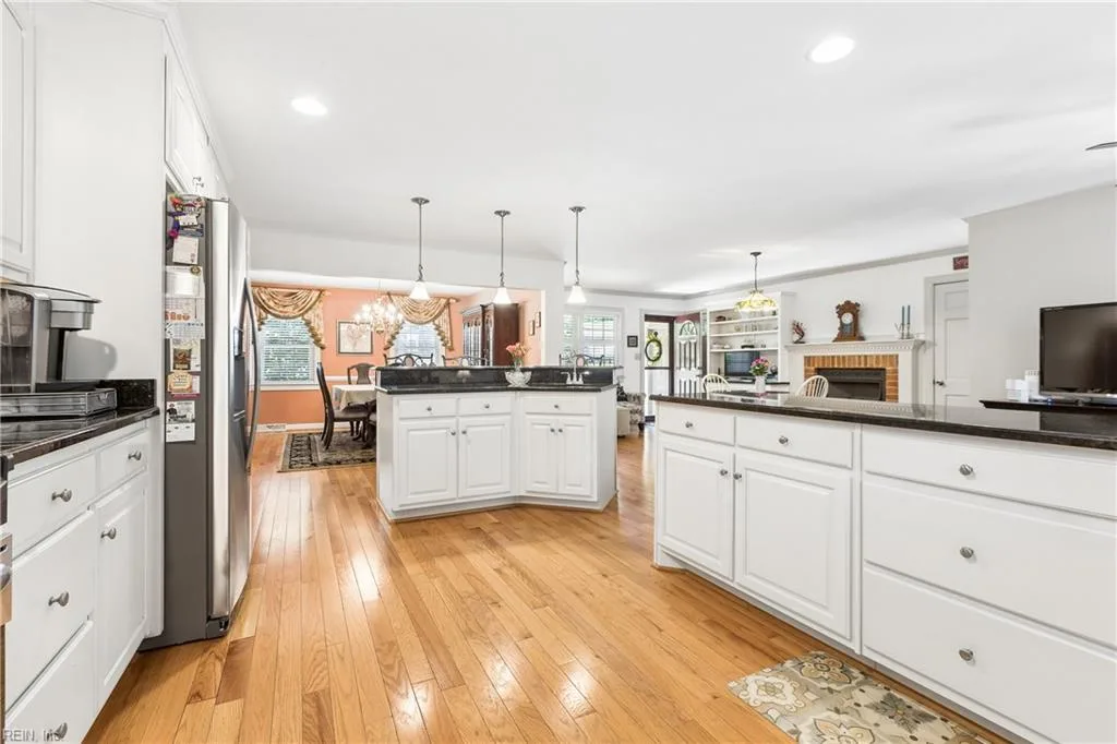 8 Bradford CIR, NEWPORTNEWS VA 23602 thumb 7