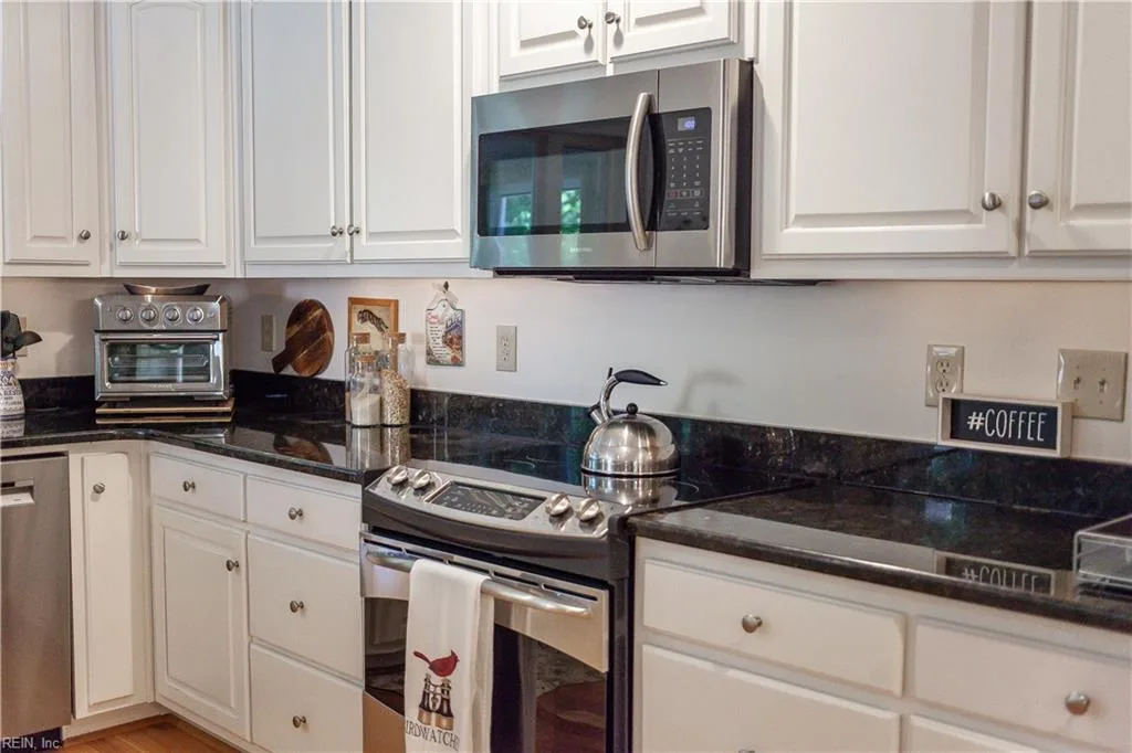 8 Bradford CIR, NEWPORTNEWS VA 23602 thumb 10