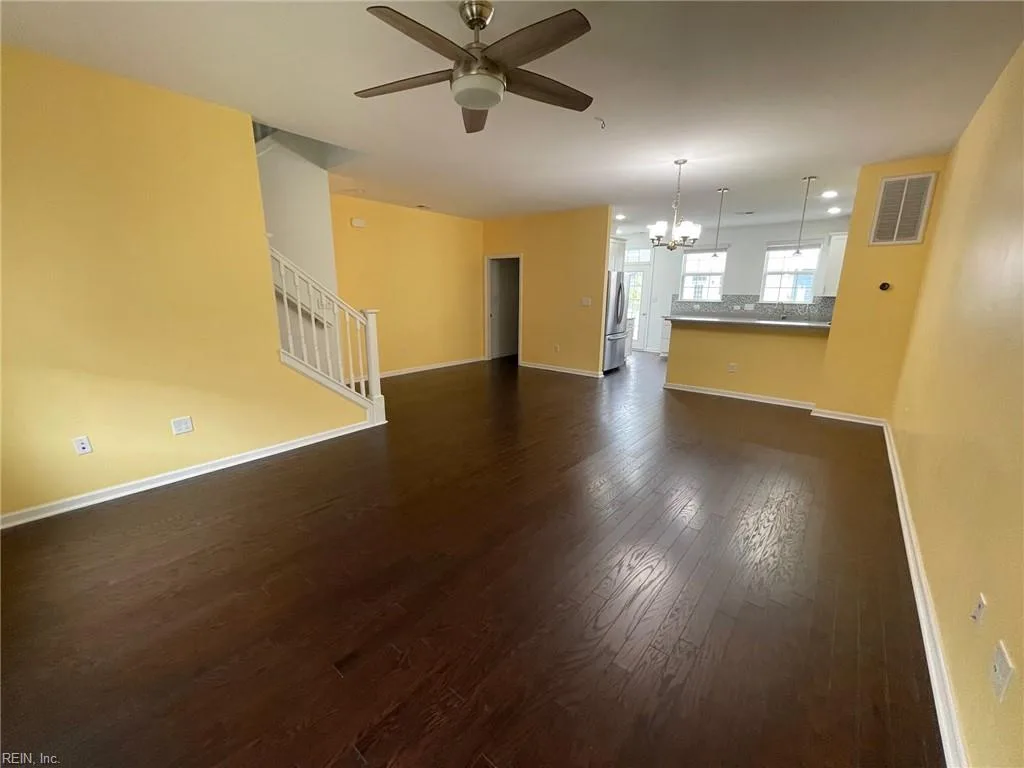 1676 Avalene WAY, VIRGINIABEACH VA 23456 - Photo 3
