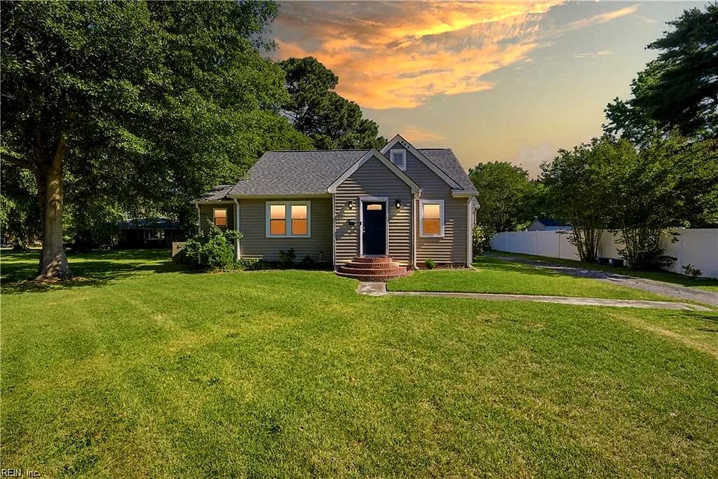 4308 Winchester DR, PORTSMOUTH VA 23707 - Main photo