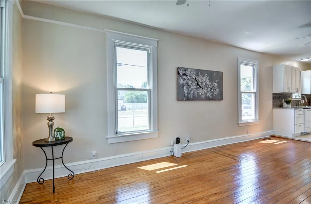 2103 Roanoke AVE, NEWPORTNEWS VA 23607 thumb 12