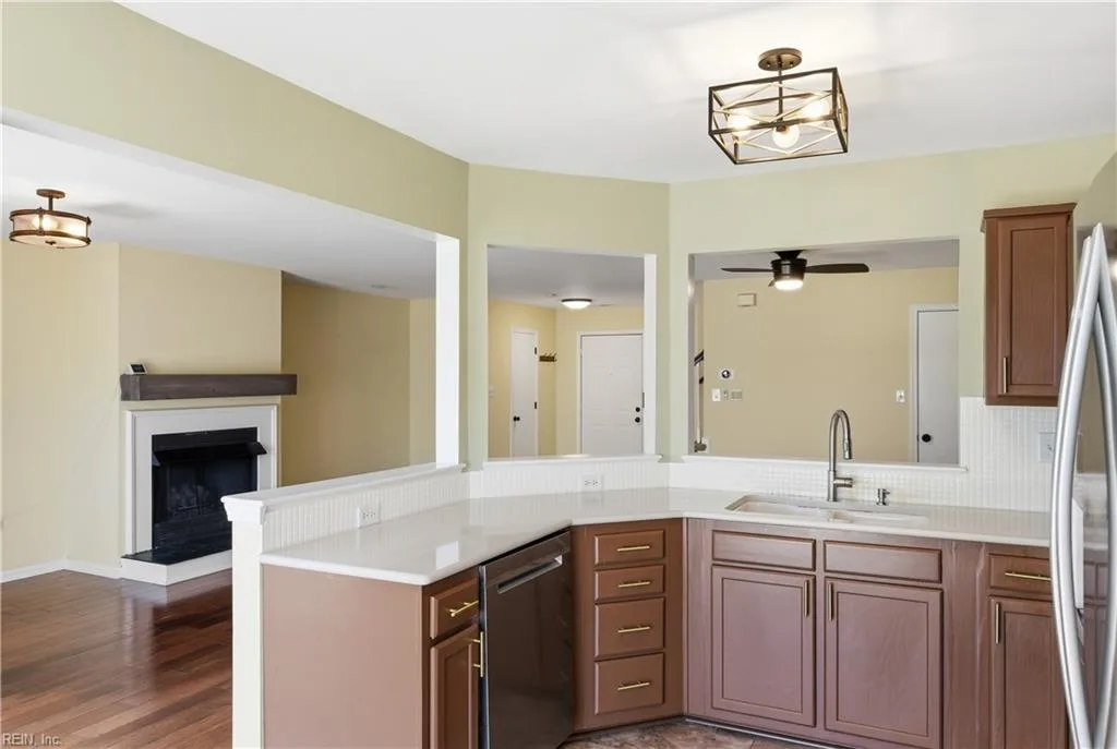 5016 Heathglen CIR, VIRGINIABEACH VA 23456 thumb 12
