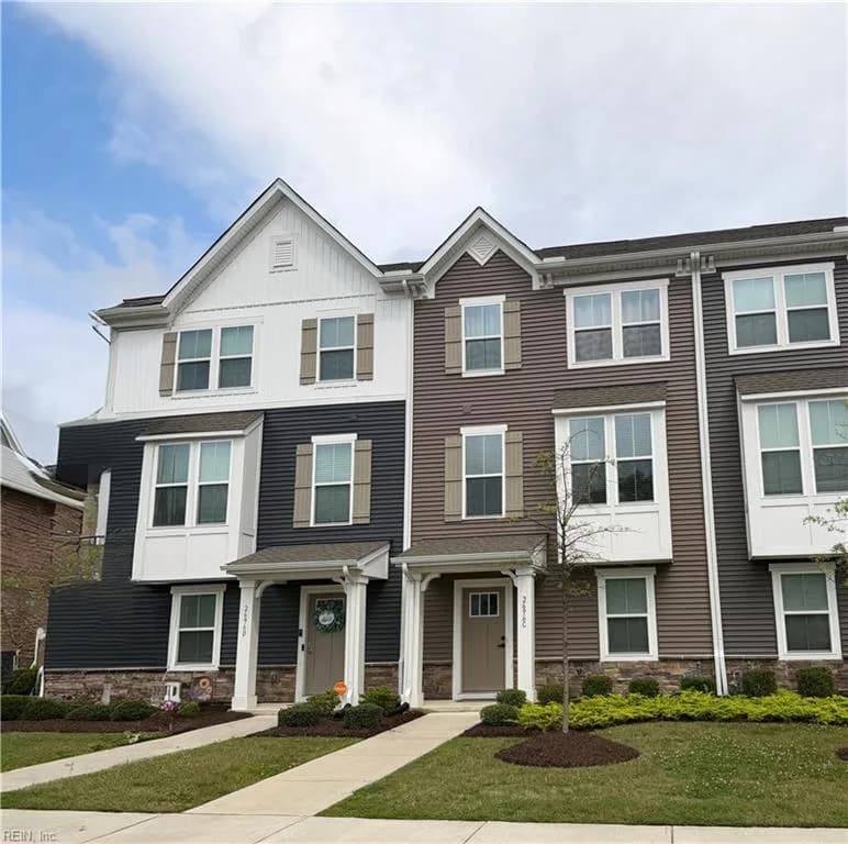 2696 Azalea Garden RD #C, NORFOLK VA 23513 - Main photo