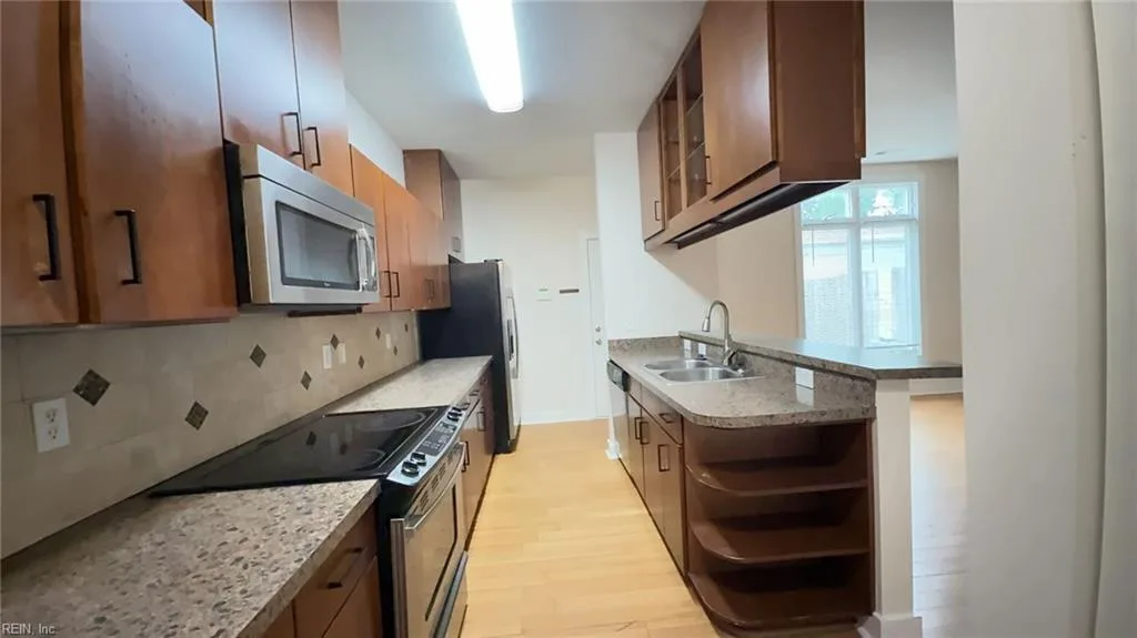 1218 W 26th ST, NORFOLK VA 23508 thumb 7