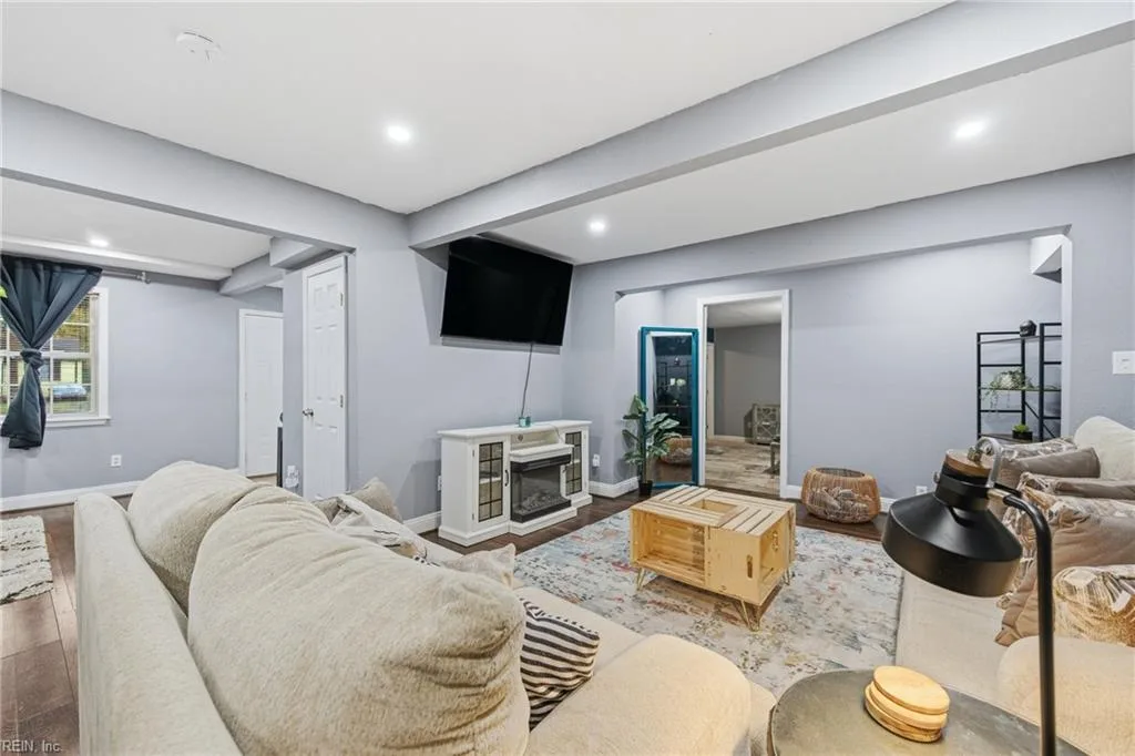 332 Catalpa AVE, HAMPTON VA 23661 thumb 10
