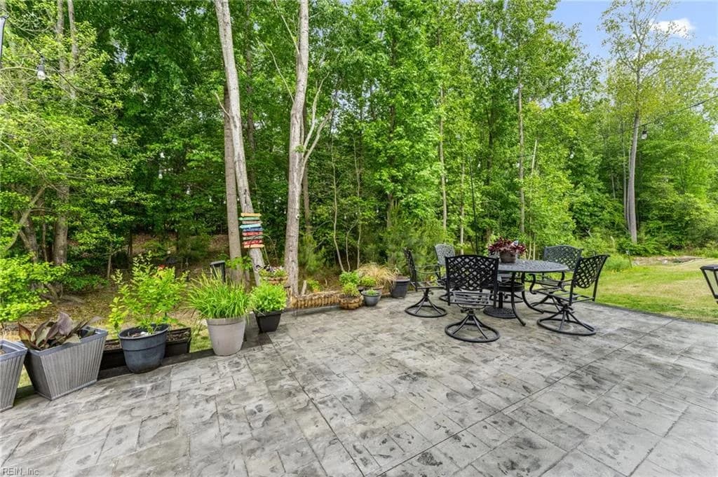 6888 Motley Landing DR, GLOUCESTER VA 23061 thumb 6