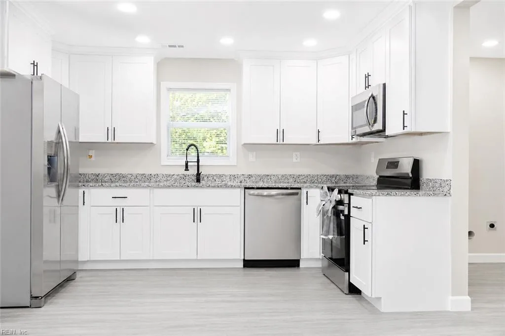 329 Washington AVE, FRANKLIN VA 23851 thumb 9