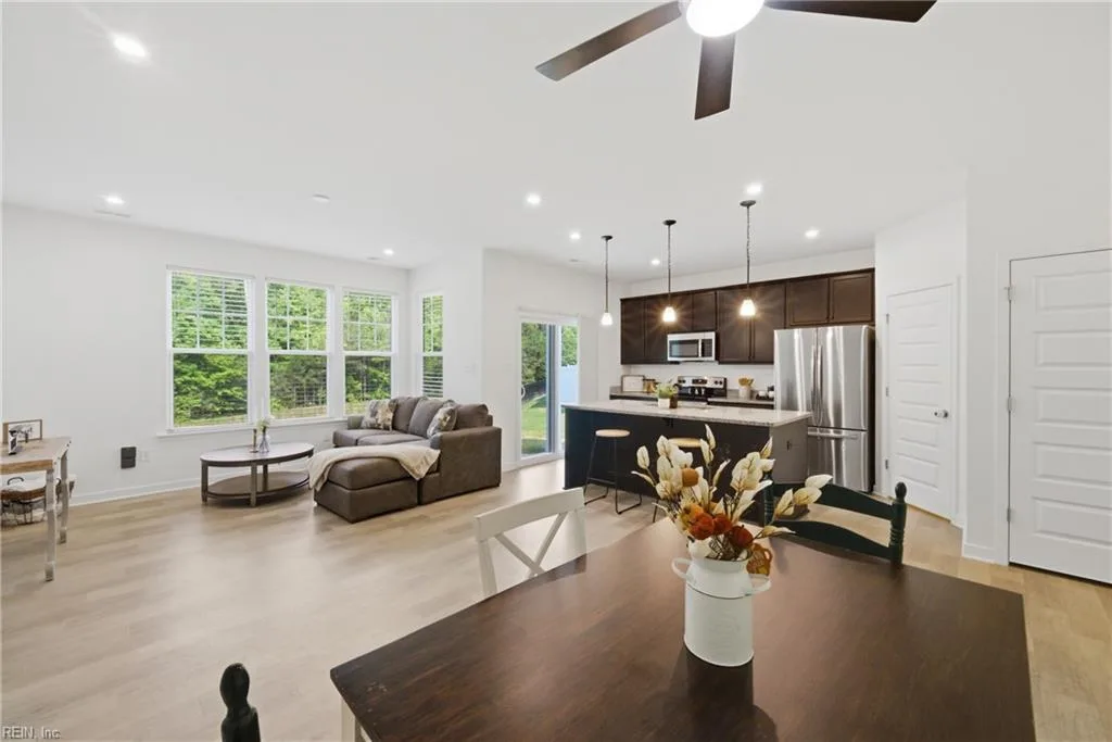 7714 LEEDS CASTLE LN, NEW KENT VA 23124 thumb 9