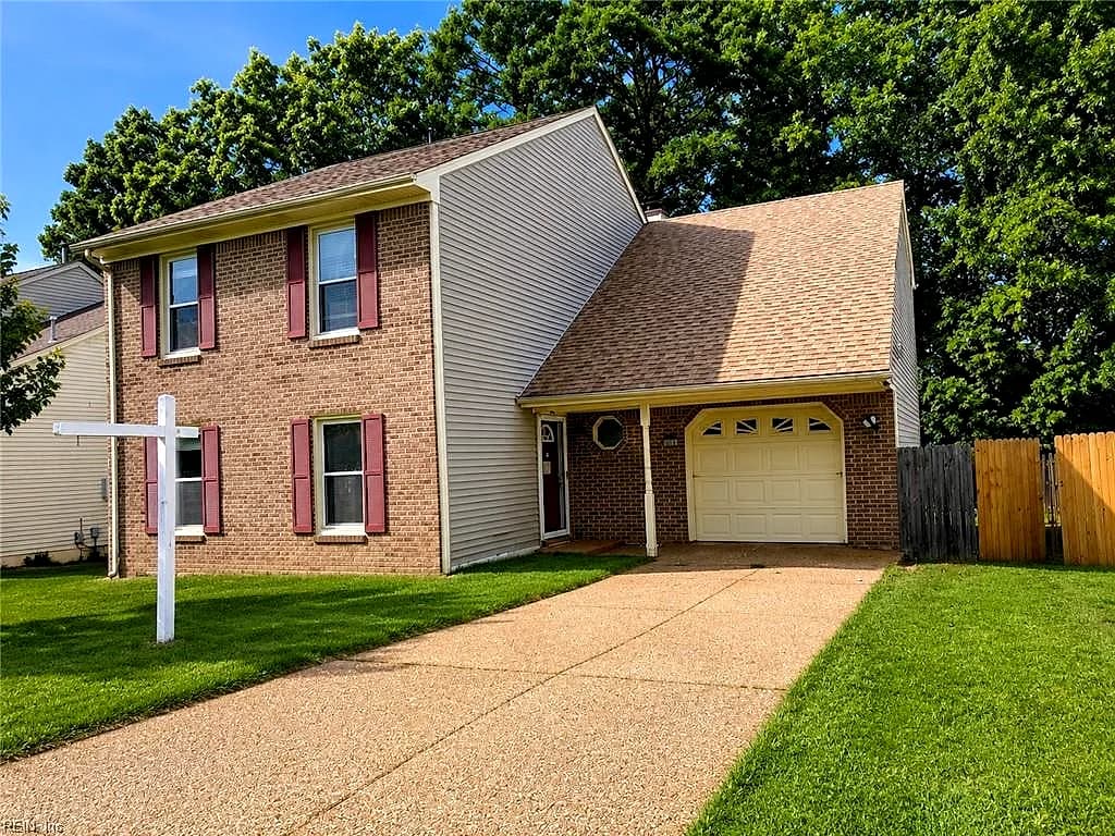 851 Weyanoke LN, NEWPORT NEWS VA 23608 - Main photo